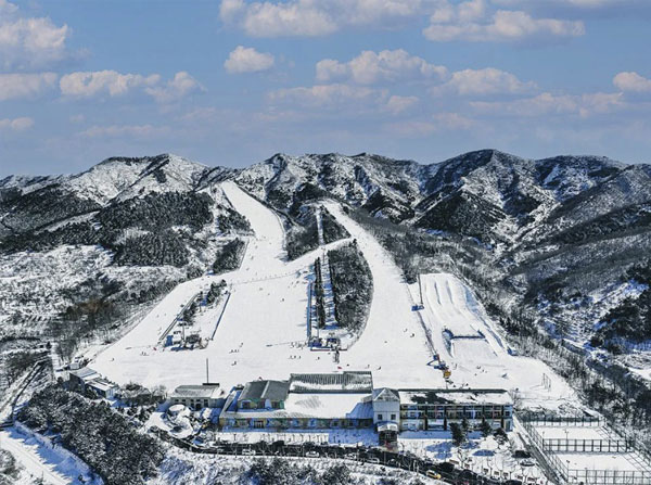 冰雪狂歡倒計時，暢滑何家溝!